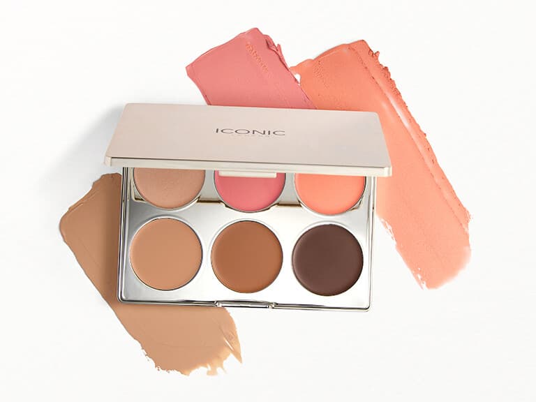 052124_iconiclondonmulti_usecreamblushbronzehighlightpalette_swatch_slide77_4x3_8917