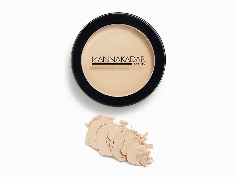 mannakadarbeautyflawlessfinishdualpowderinc2_porcelain