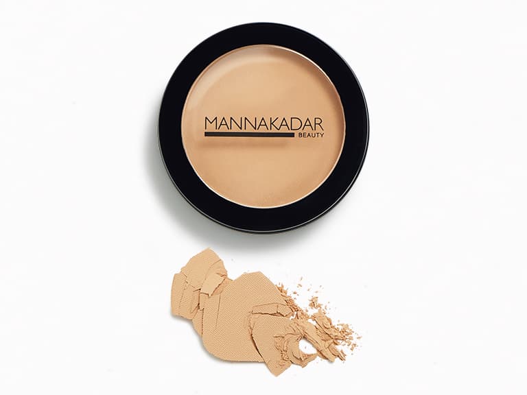 mannakadarbeautyflawlessfinishdualpowderinc3_linen