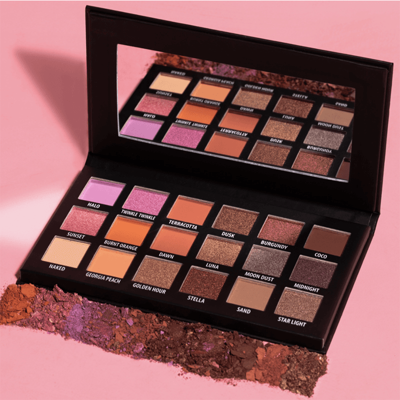 addl1_fg_kab_ey5sh01_g05_kab_day_night_eyeshadow_palette_18_colors