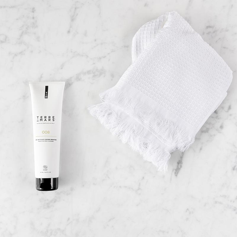 addl1_sf_ter_bdwsh01_g02_terre_de_mars_reddition_body_cleanser