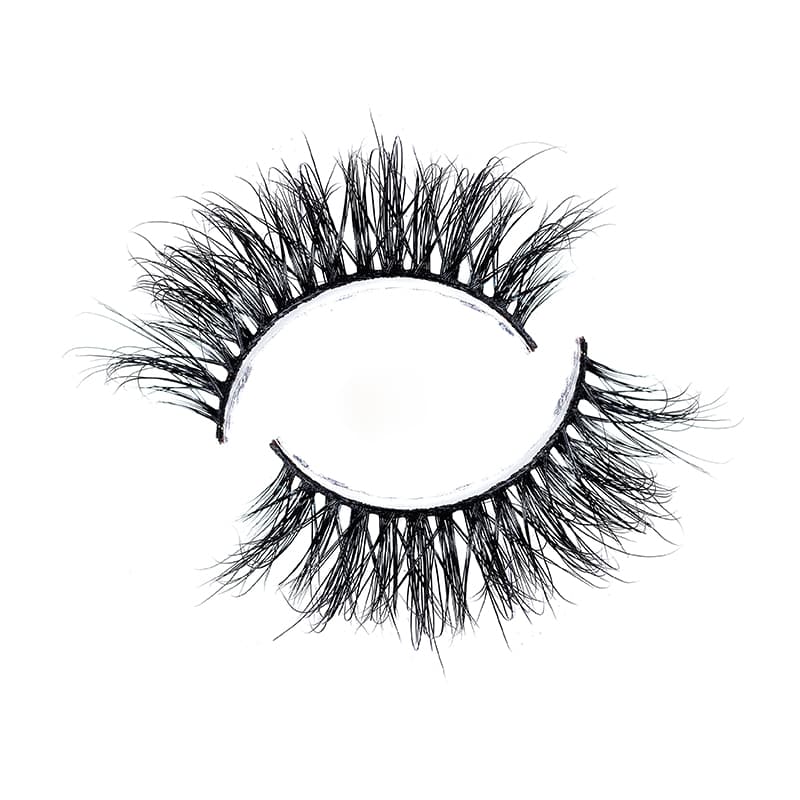 main_fg_lav_eylas01_g07_flirty_lash_set