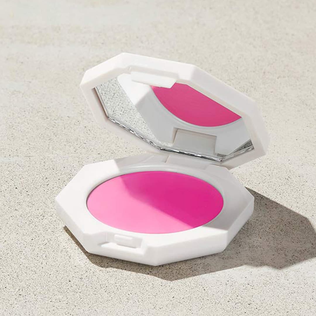 FENTY BEAUTY Cheeks Out Freestyle Cream Blush in Bikini Martini 