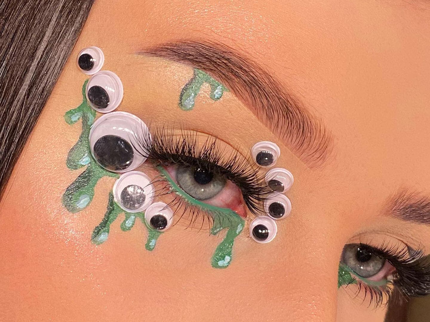 Halloween-Eye-Makeup-header