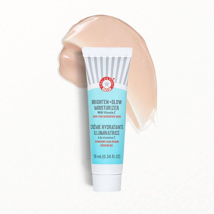 FIRST AID BEAUTY Brightening Cream With Vitamin C