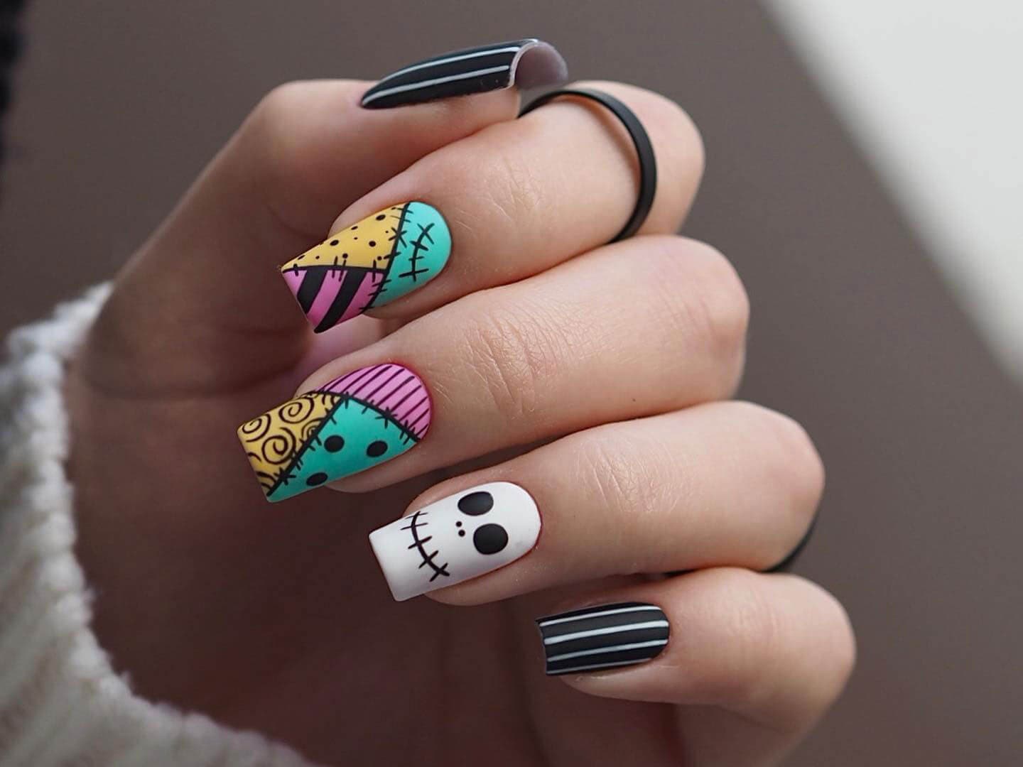 Halloween-Nail-Art-header