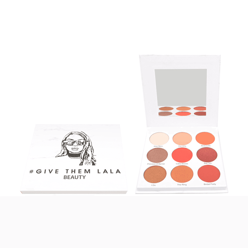 addl1_fg_giv_ey5sh01_g06_give_them_lala_the_grown_woman_eyeshadow_palette_2