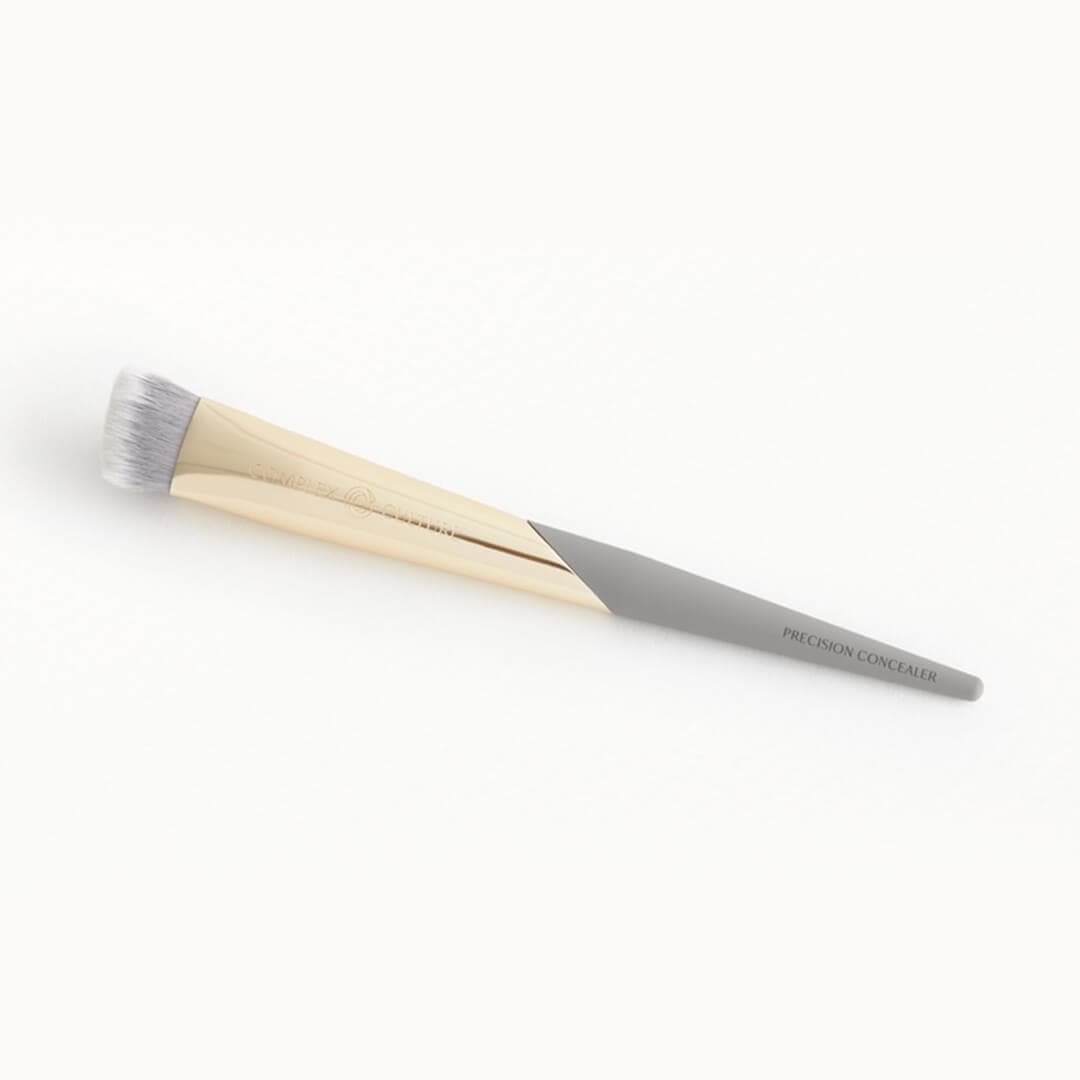COMPLEX CULTURE Precision Concealer Brush
