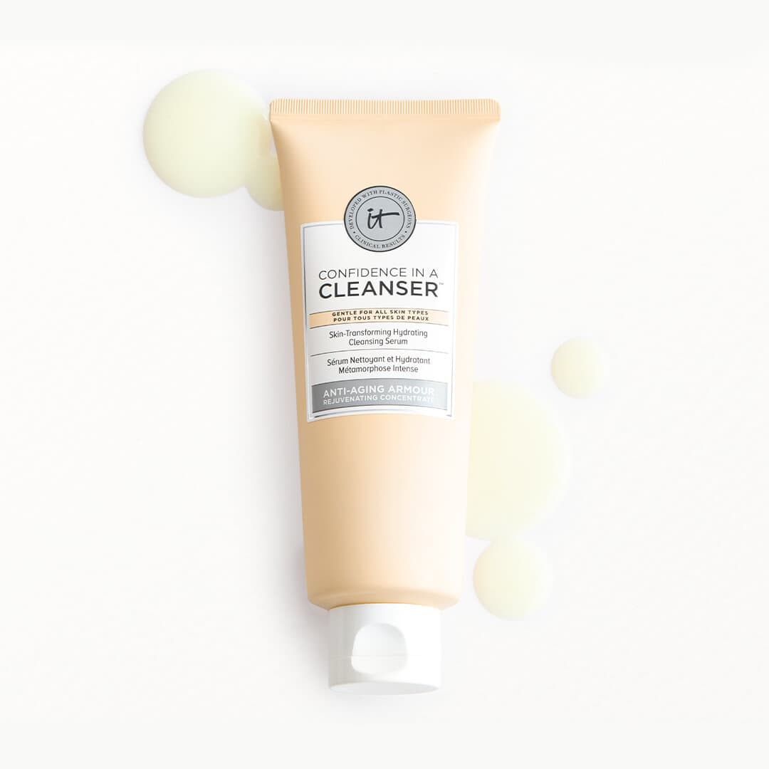 An image of IT COSMETICS Confidence in a Cleanser.