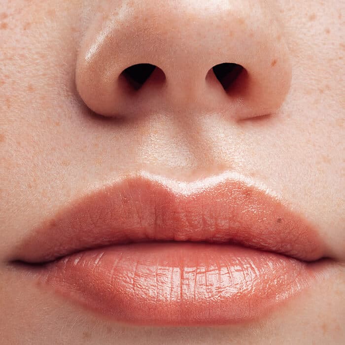 lip--blushing-vs-lip-fillers-thumbnail