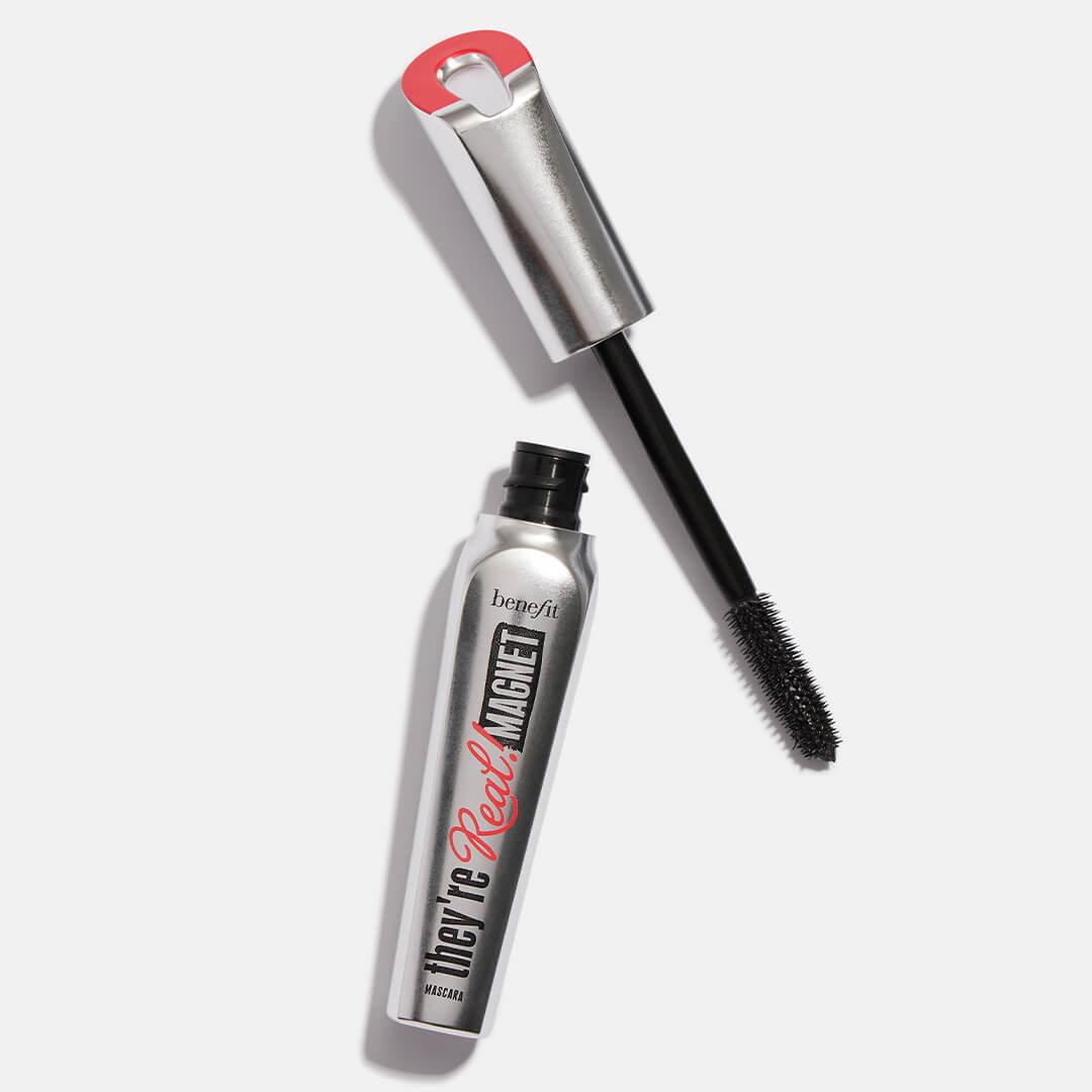 BENEFIT COSMETICS They're Real! Magnet Extreme Lengthening Mascara in Supercharged Black