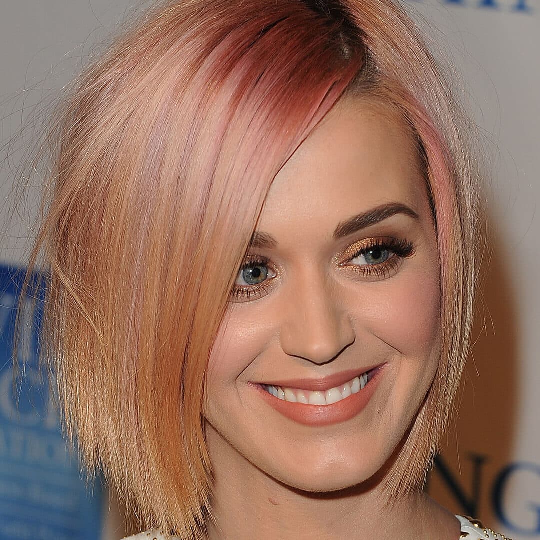 A photo of Katy Perry with bubblegum pink roots