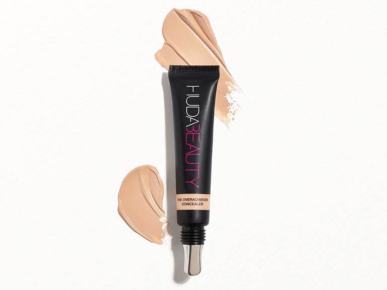 HUDA BEAUTY The Overachiever High Coverage Concealer in Meringue