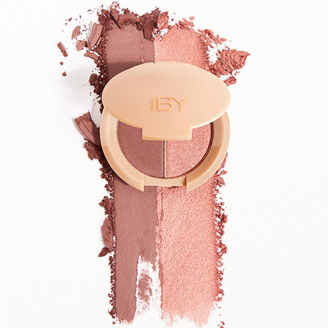 IBY BEAUTY Carry On Eyeshadow Duo in Auberge and Bon Voyage