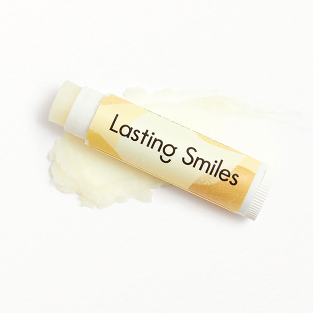 LASTING SMILES Vanilla Bean Blended Beverage Organic Lip Balm