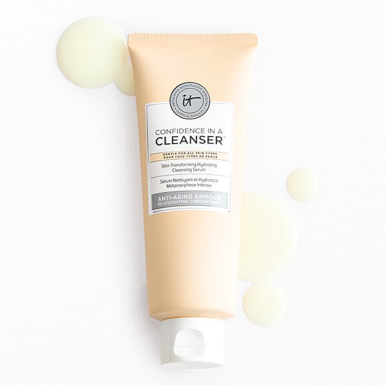 IT COSMETICS Confidence in a Cleanser