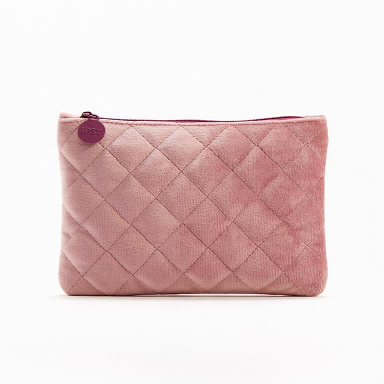 The February 2020 Glam Bag design is a chic quilted pattern in a gorgeous dusty rose shade.