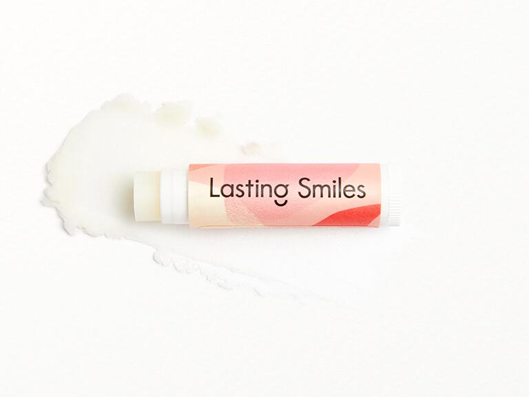LASTING SMILES Strawberry Creme Blended Beverage Organic Lip Balm