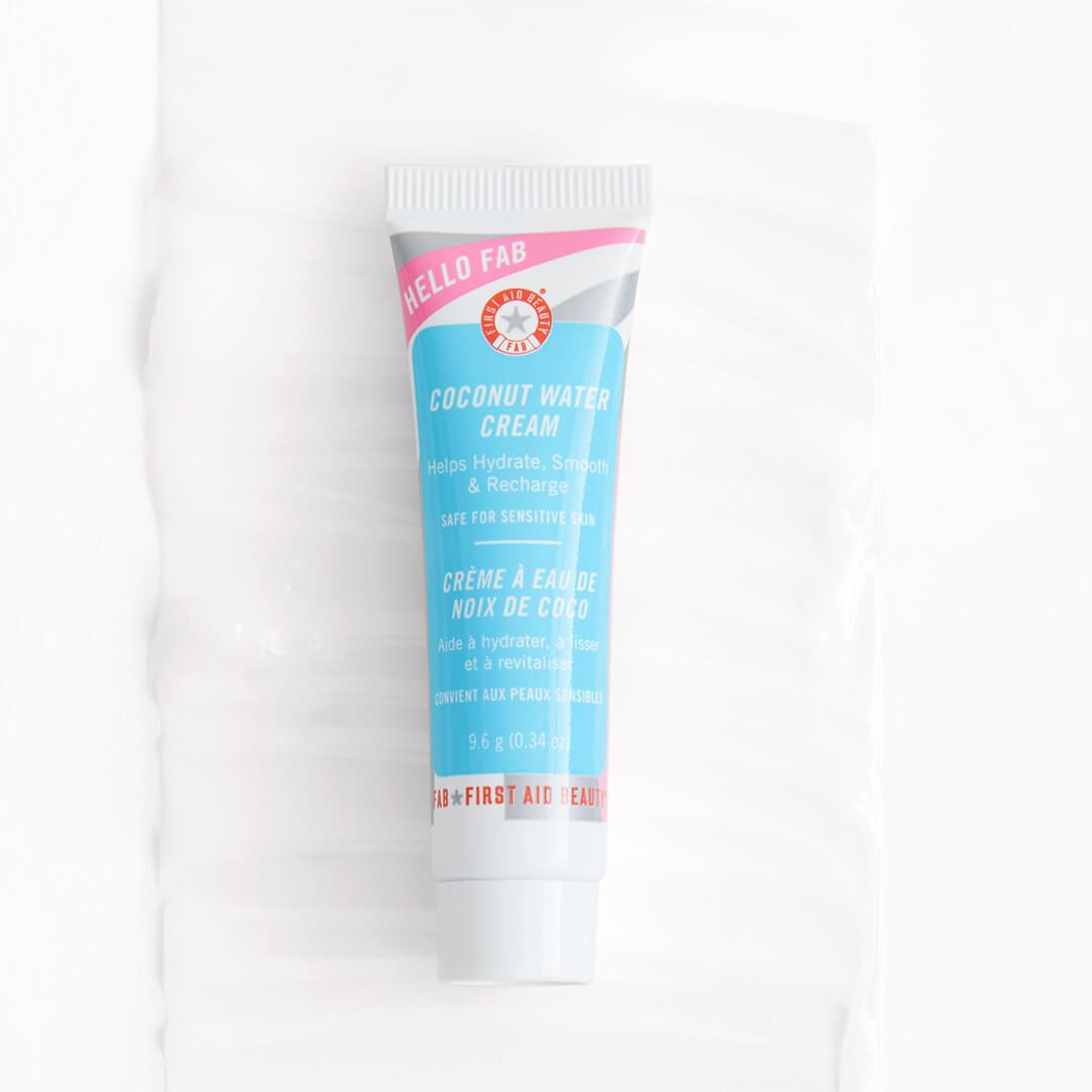 FIRST AID BEAUTY Hello FAB Coconut Water Cream