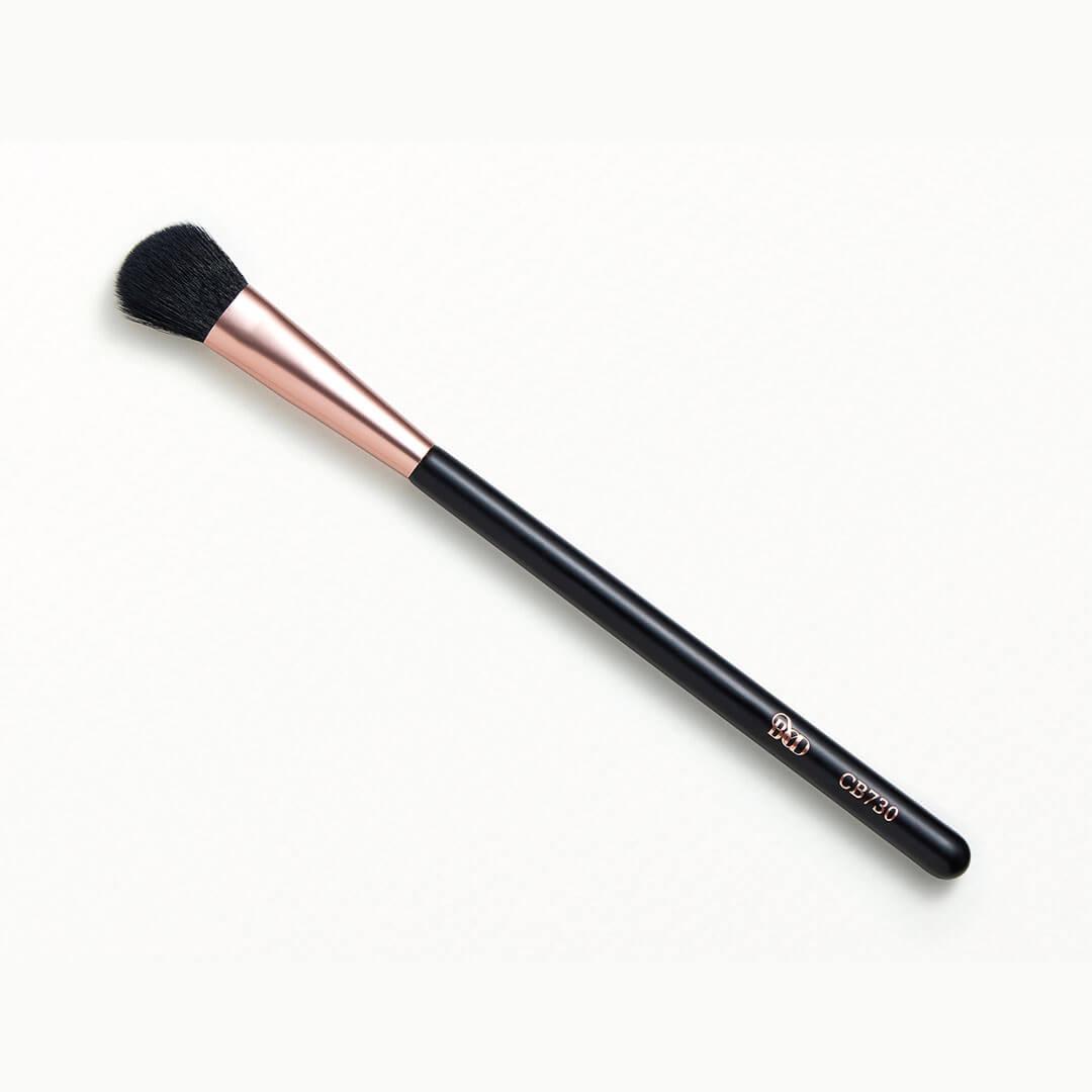 BYOD (BE YOUR OWN DESIRE)  Concealer Brush