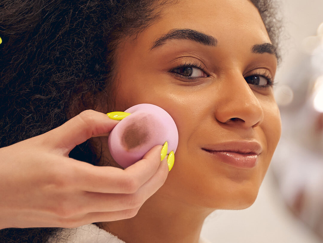 The 18 Best Foundations For Acne Prone Skin In 2021 Ipsy