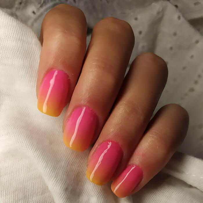 9 Eye-Catching Ombre Nail Designs | Ipsy