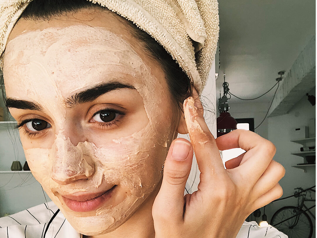 16 Simple Homemade Face Masks For Glowing Skin