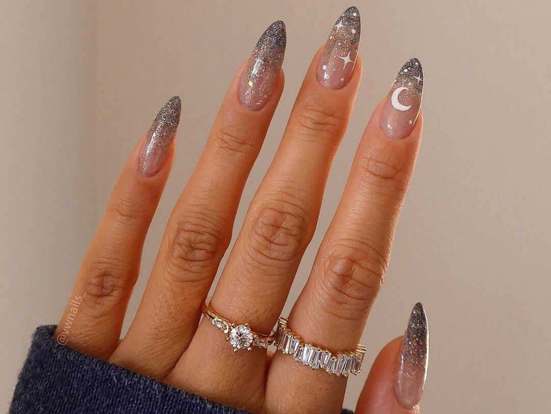 37 Glitter Nail Designs To Diy At Home | Ipsy