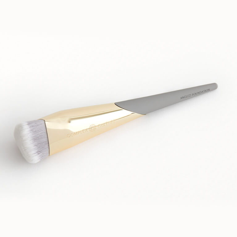 How to Use Makeup Brushes A Beginner's Guide IPSY