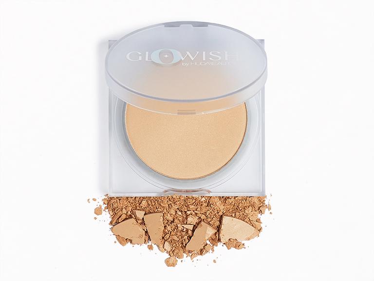 GloWish Luminous Pressed Powder in 02 Fair Light by HUDA BEAUTY Color