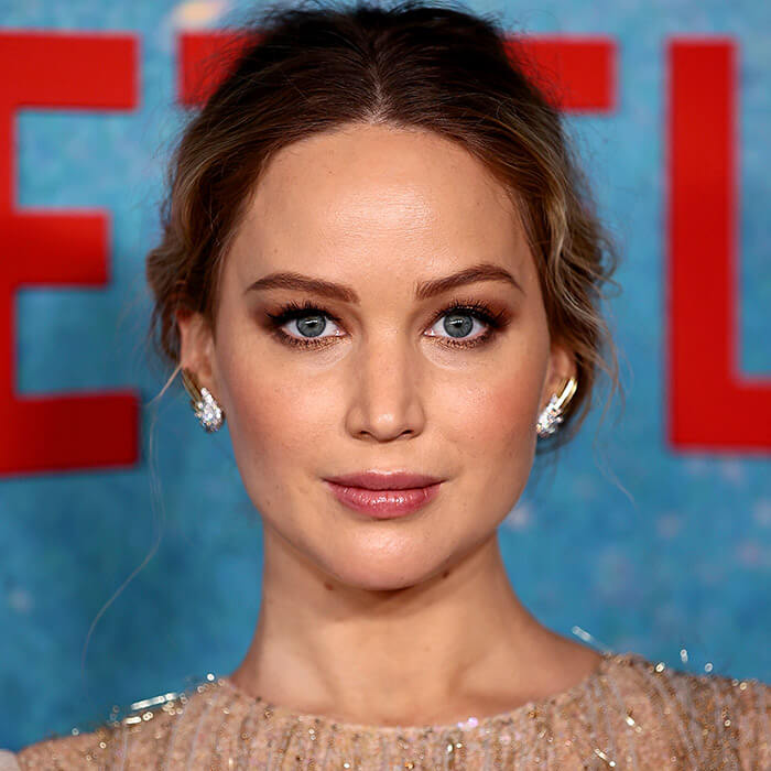 Close-up image of a glam Jennifer Lawrence