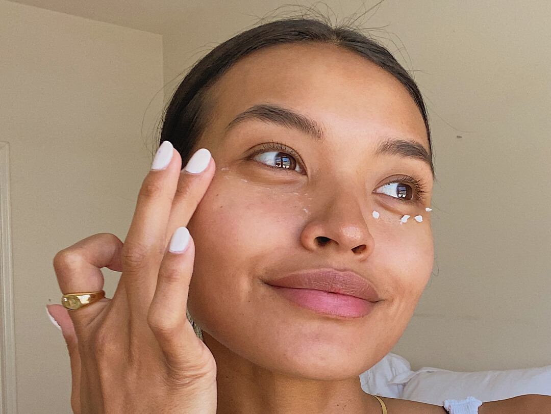8 Tricks To Fix Puffy Eyes In An Instant, Because Bags Happen To All –  StyleCaster