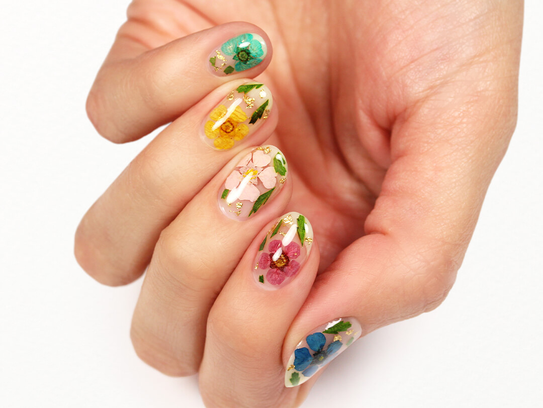 4. Flower Nail Art Tutorial - wide 8