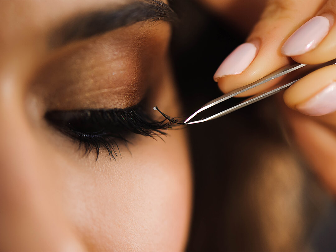 DIY Eyelash Extensions Using Individual False Lashes IPSY