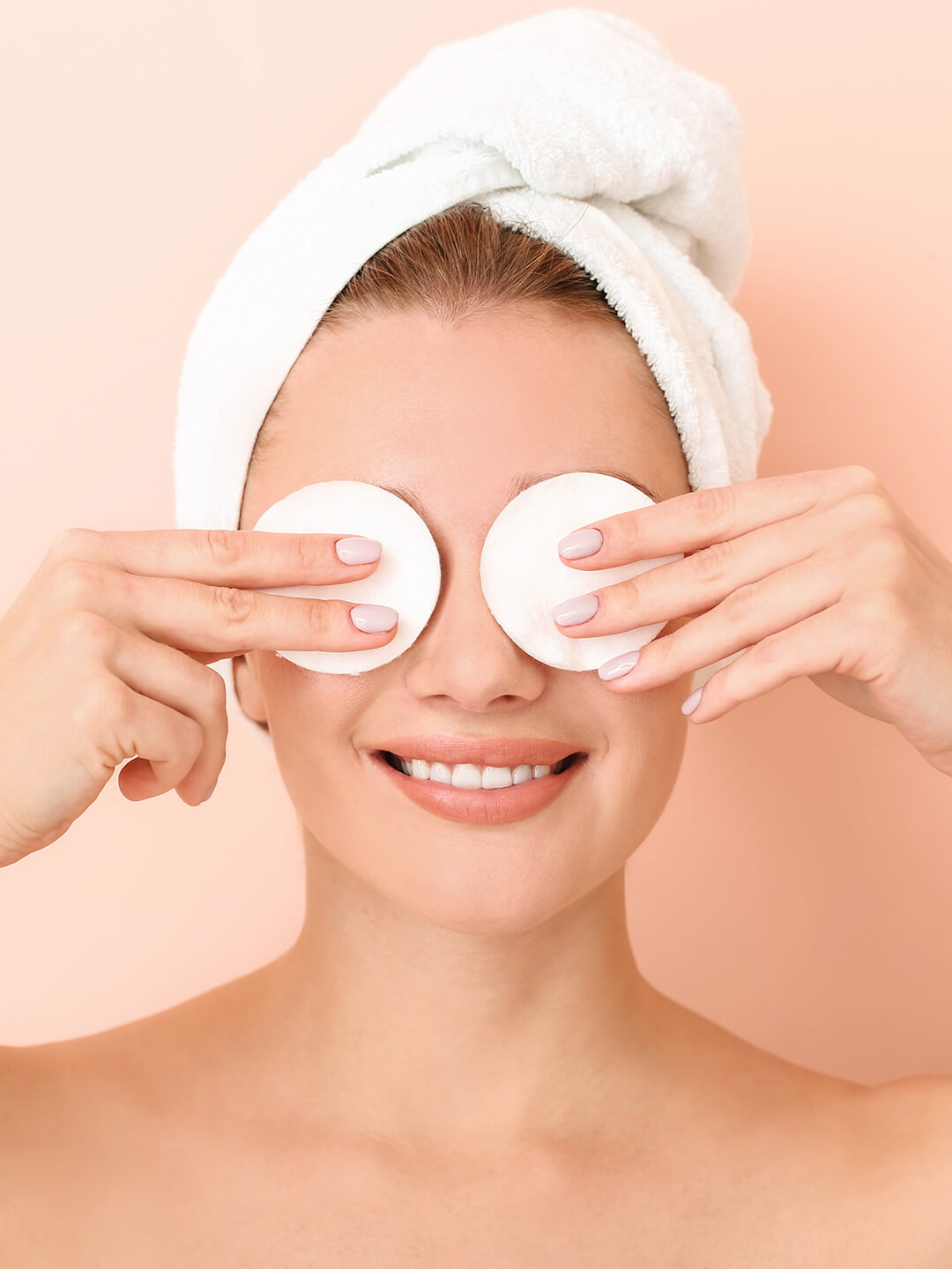 How to Remove Eye Makeup Correctly