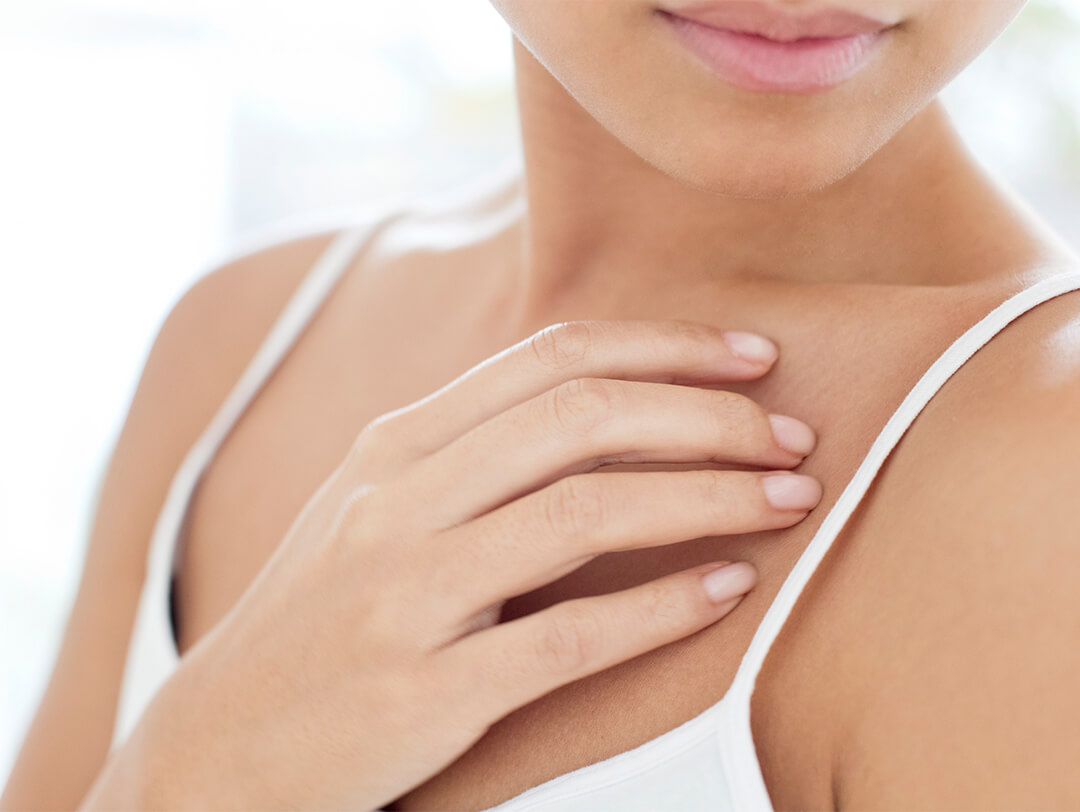 Bye, Boobne: 7 Ways to Prevent and Treat Under-Boob Acne - Sunday Edit