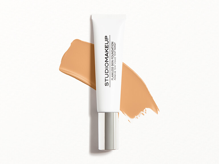 STUDIOMAKEUP Flawless Skin Foundation in Honey Soft