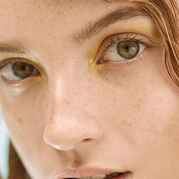 10 Gorgeous Gold Eye Makeup Looks That Are Surprisingly Easy To Recreate Ipsy