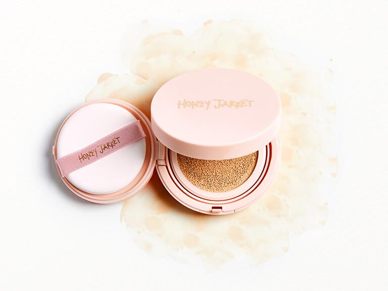 Clean Cover Cushion Foundation in Peach Ivory by HONEY JARRET Color