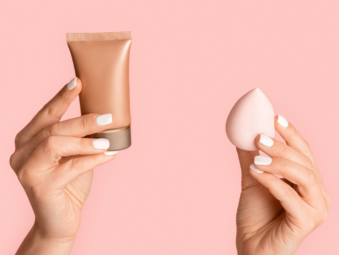 Liquid vs Powder Foundation Which Should You Buy