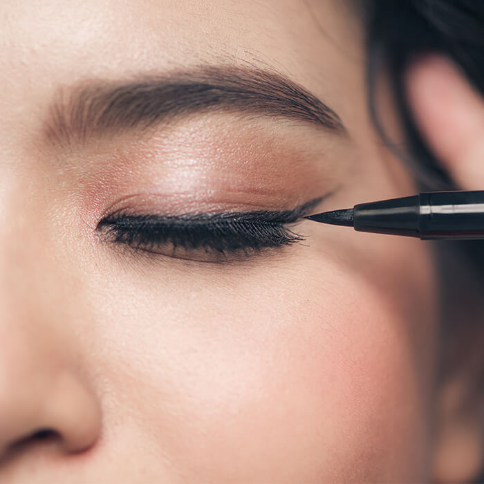 What's the best shop eyeliner to use