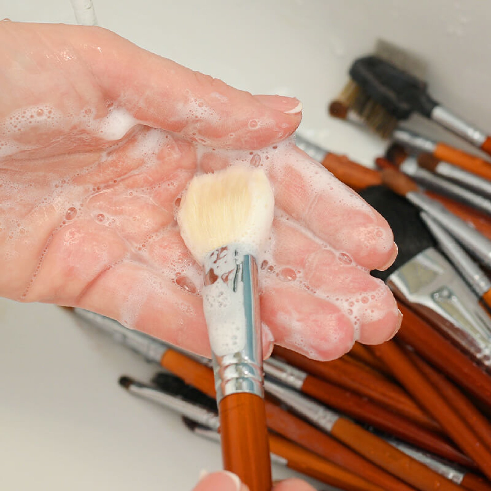 May 2022 How to Clean Makeup Brushes Story