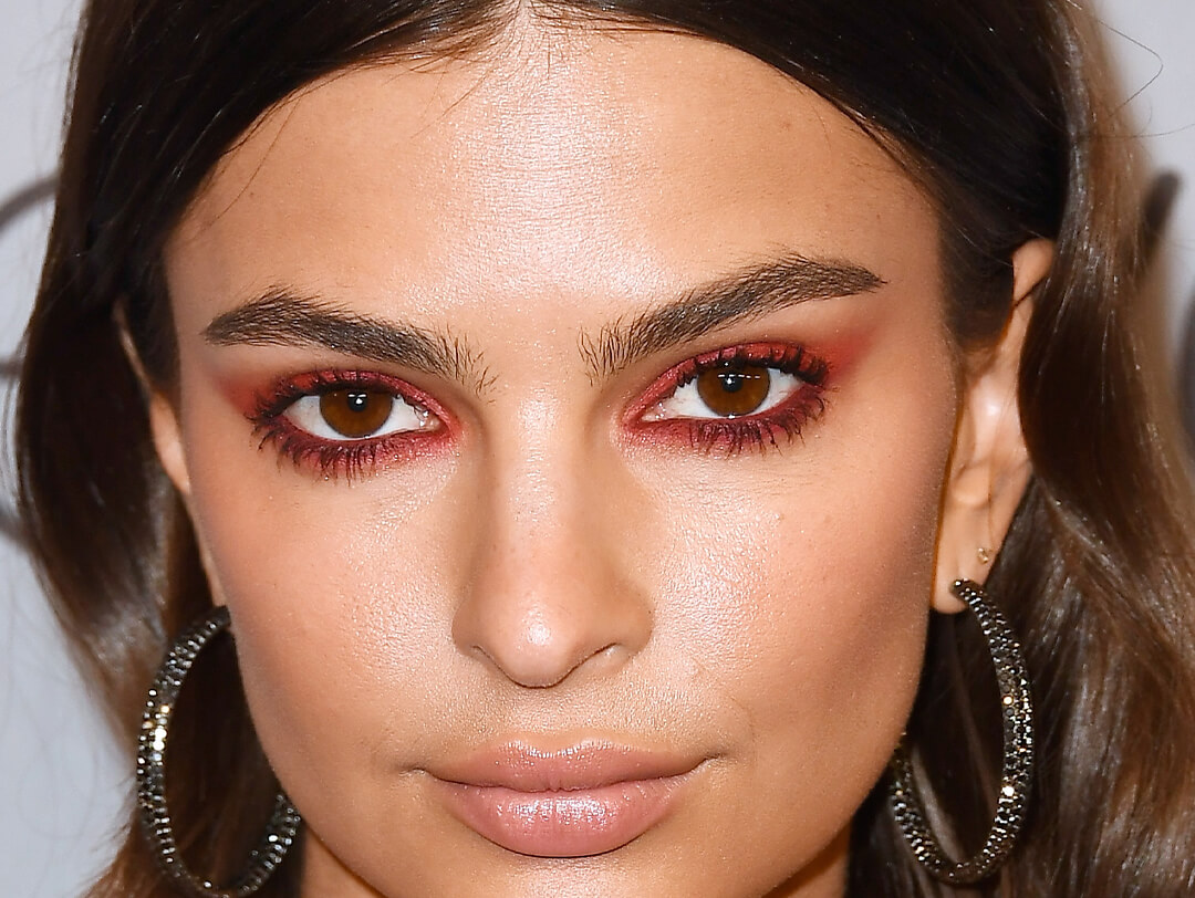 14 Stunning Red Eyeliner Looks To Try | atelier-yuwa.ciao.jp