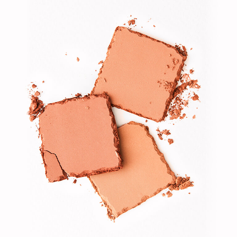 57_How_to_Apply_Bronzer_01