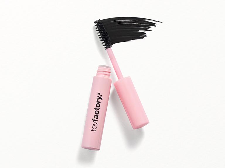 237815d650ad6bf9592378d3ea893090ae0811cb_GB_Toyfactory_Mascara_in_Black_Swatch