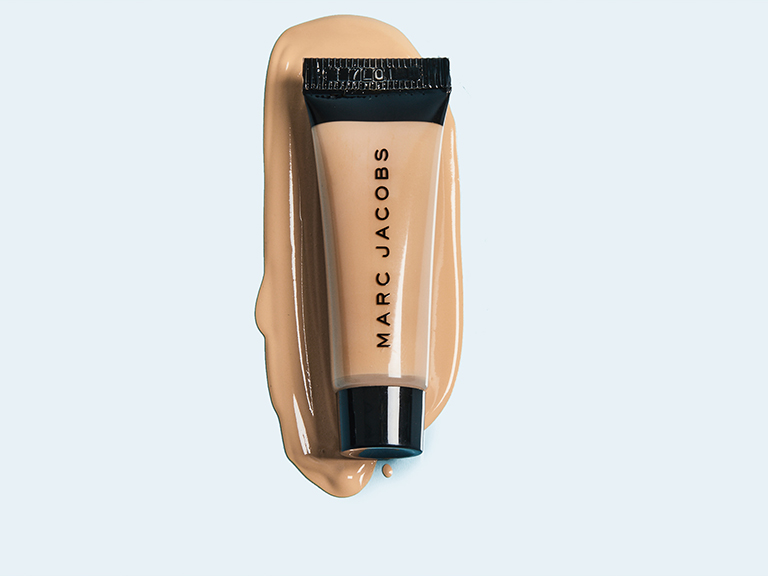 Marc Jacobs Shameless Youthful Look 24H Foundation SPF 25 CHOOSE