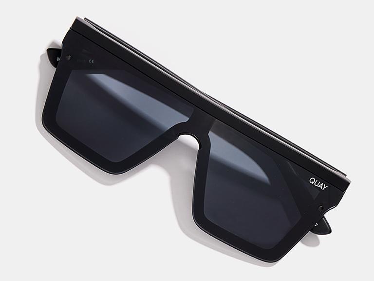 Quay hindsight hot sale sunglasses