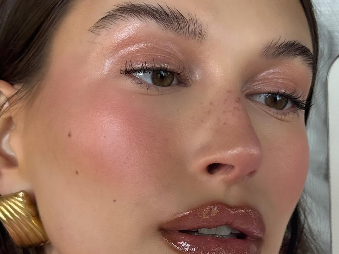 Soft Girl Makeup Tutorial and Inspo From Experts