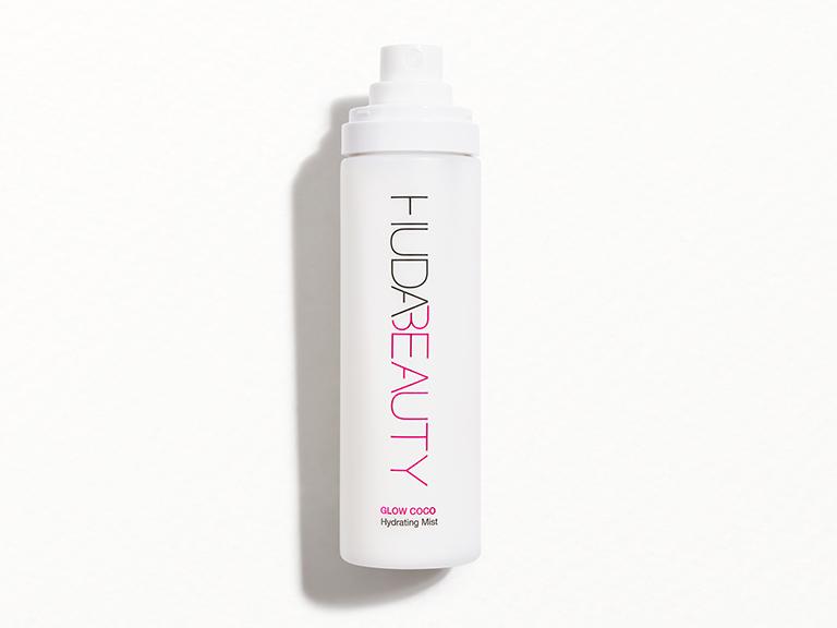 Huda beauty store setting spray