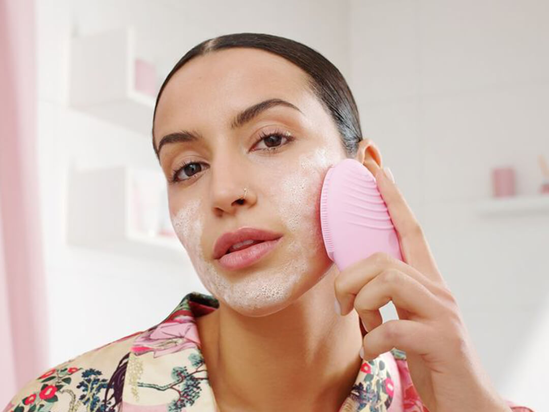 7 best facial cleansing brushes and how to shop for one